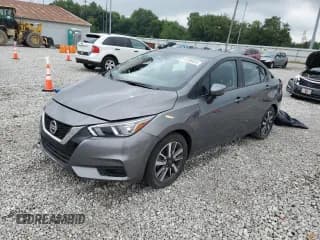 ✅ 2023 Nissan Versa SV • VIN: 3N1CN8EV6PL822447 • Лот: 67289435. Опубликован ранее на Copart с пробегом 30 350 миль. Бесплатный доступ к архиву аукционных продаж из США и подробный отчёт об истории автомобиля на DreamBid. Изображение 1.