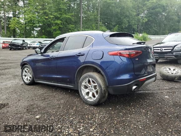 ✅ 2020 Alfa Romeo Stelvio • VIN: ZASPAKAN8L7C98818 • Лот: 66991325. Опубликован ранее на Copart с пробегом Не указан. Бесплатный доступ к архиву аукционных продаж из США и подробный отчёт об истории автомобиля на DreamBid. Изображение 2.