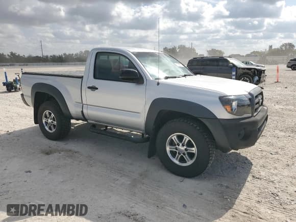 ✅ 2011 Toyota Tacoma • VIN: 5TFPX4EN9BX005715 • Lot: 87385955. Listed on Copart with 389,534 mi. Free auction sales archive from the USA and detailed vehicle history report at DreamBid. Image 4.