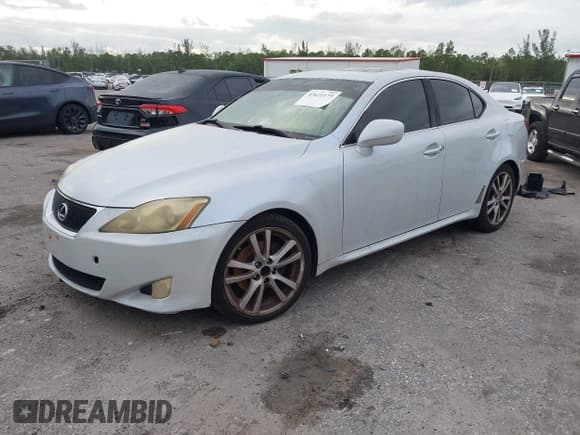 ✅ 2006 Lexus IS 250 • VIN: JTHBK262765017377 • Lot: 43621173. Listed on IAAI with Not provided. Free auction sales archive from the USA and detailed vehicle history report at DreamBid. Image 16.