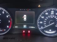 ✅ 2017 Genesis G80 3.8L • VIN: KMHGN4JE4HU168032 • Lot: 42914738. Wystawiony na IAAI z przebiegiem 117 509 mil. Bezpłatny archiwum sprzedaży aukcyjnych z USA i szczegółowy raport historii pojazdu na DreamBid. Zdjęcie 15.