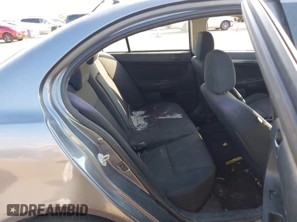 ✅ 2011 Mitsubishi Lancer ES • VIN: JA32U2FU6BU020847 • Lot: 43421222. Listed on IAAI with 242,344 mi. Free auction sales archive from the USA and detailed vehicle history report at DreamBid. Image 8.