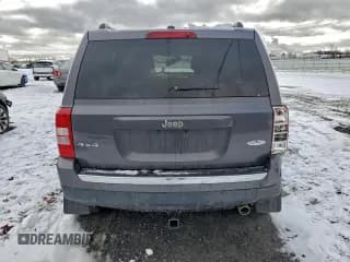 ✅ 2017 Jeep Patriot 75th Anniversary • VIN: 1C4NJRAB5HD136068 • Lot: 93110015. Wystawiony na Copart z przebiegiem 66 602 mil. Bezpłatny archiwum sprzedaży aukcyjnych z USA i szczegółowy raport historii pojazdu na DreamBid. Zdjęcie 6.