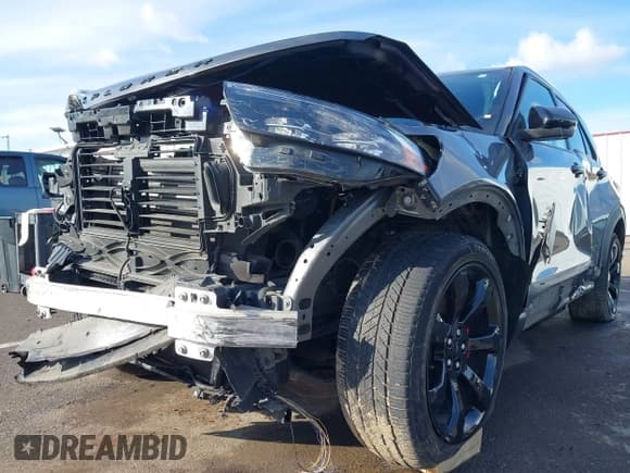 ✅ 2022 Ford Explorer ST • VIN: 1FM5K8GC3NGA17738 • Lot: 41546088. Wystawiony na IAAI z przebiegiem 54 636 mil. Bezpłatny archiwum sprzedaży aukcyjnych z USA i szczegółowy raport historii pojazdu na DreamBid. Zdjęcie 19.