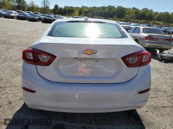 ✅ 2017 Chevrolet Cruze LT • VIN: 1G1BE5SM1H7157863 • Lot: 85526585. Wystawiony na Copart z przebiegiem 120 170 mil. Bezpłatny archiwum sprzedaży aukcyjnych z USA i szczegółowy raport historii pojazdu na DreamBid. Zdjęcie 6.