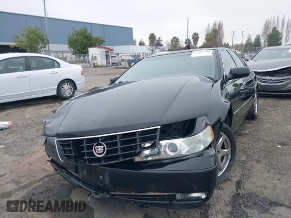 ✅ 2002 Cadillac Seville Touring STS • VIN: 1G6KY54982U239673 • Lot: 41657709. Wystawiony na IAAI z przebiegiem 92 224 mil. Bezpłatny archiwum sprzedaży aukcyjnych z USA i szczegółowy raport historii pojazdu na DreamBid. Zdjęcie 18.