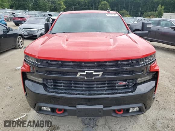 ✅ 2021 Chevrolet Silverado 1500 LT Trail Boss • VIN: 1GCPYFED8MZ100189 • Lot: 69197624. Wystawiony na Copart z przebiegiem 41 555 mil. Bezpłatny archiwum sprzedaży aukcyjnych z USA i szczegółowy raport historii pojazdu na DreamBid. Zdjęcie 5.