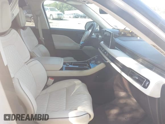 ✅ 2022 Lincoln Aviator Black Label • VIN: 5LM5J9XCXNGL05178 • Лот: 42863910. Опубликован ранее на IAAI с пробегом 37 364 миль. Бесплатный доступ к архиву аукционных продаж из США и подробный отчёт об истории автомобиля на DreamBid. Изображение 5.