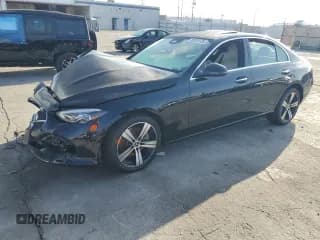 ✅ 2025 Mercedes-Benz C 300 • VIN: W1KAF4GB0SR264874 • Lot: 86324135. Wystawiony na Copart z przebiegiem Nie podano. Bezpłatny archiwum sprzedaży aukcyjnych z USA i szczegółowy raport historii pojazdu na DreamBid. Zdjęcie 1.