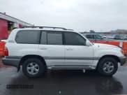 ✅ 2000 Toyota Land Cruiser • VIN: JT3HT05J6Y0120283 • Lot: 43677278. Wystawiony na IAAI z przebiegiem 288 299 mil. Bezpłatny archiwum sprzedaży aukcyjnych z USA i szczegółowy raport historii pojazdu na DreamBid. Zdjęcie 13.