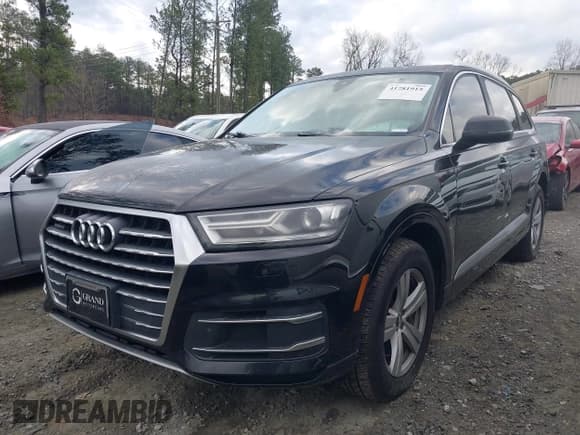 ✅ 2017 Audi Q7 Premium • VIN: WA1AHAF77HD044728 • Lot: 41781915. Wystawiony na IAAI z przebiegiem 159 037 mil. Bezpłatny archiwum sprzedaży aukcyjnych z USA i szczegółowy raport historii pojazdu na DreamBid. Zdjęcie 2.