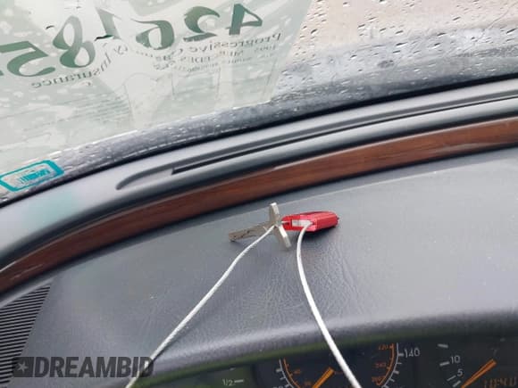 ✅ 1995 Mercedes-Benz C 2.8L • VIN: WDBHA28E7SF262334 • Лот: 42618540. Опубликован ранее на IAAI с пробегом 124 770 миль. Бесплатный доступ к архиву аукционных продаж из США и подробный отчёт об истории автомобиля на DreamBid. Изображение 11.