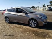 ✅ 2012 Hyundai Accent SE • VIN: KMHCU5AE3CU017666 • Лот: 75546844. Опубликован ранее на Copart с пробегом 139 039 миль. Бесплатный доступ к архиву аукционных продаж из США и подробный отчёт об истории автомобиля на DreamBid. Изображение 4.