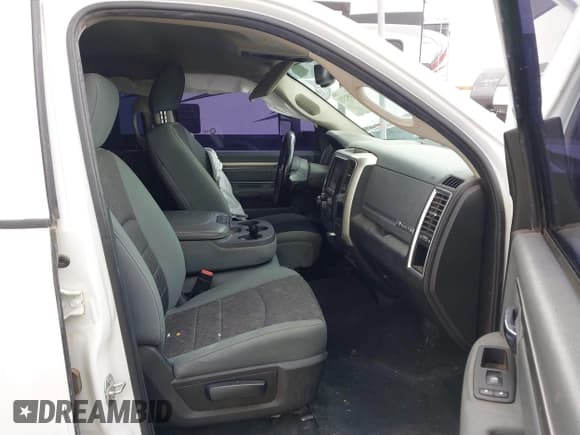 ✅ 2019 Ram 1500 SLT • VIN: 1C6RR6TT5KS722052 • Lot: 42051321. Listed on IAAI with 90,683 mi. Free auction sales archive from the USA and detailed vehicle history report at DreamBid. Image 5.