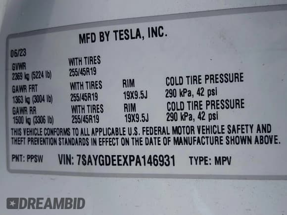 ✅ 2023 Tesla Model Y Long Range • VIN: 7SAYGDEEXPA146931 • Lot: 43233637. Wystawiony na IAAI z przebiegiem 22 784 mil. Bezpłatny archiwum sprzedaży aukcyjnych z USA i szczegółowy raport historii pojazdu na DreamBid. Zdjęcie 9.