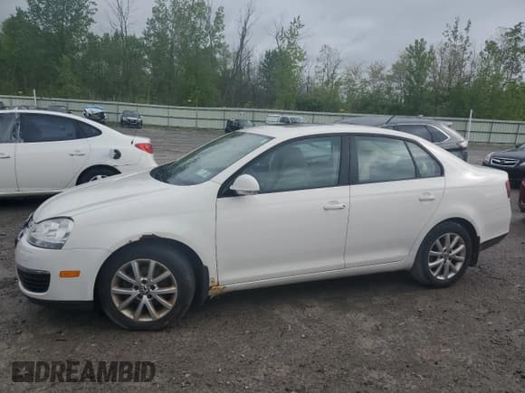 ✅ 2010 Volkswagen Jetta SE • VIN: 3VWRZ7AJ6AM144936 • Lot: 58779935. Wystawiony na Copart z przebiegiem 127 473 mil. Bezpłatny archiwum sprzedaży aukcyjnych z USA i szczegółowy raport historii pojazdu na DreamBid. Zdjęcie 1.