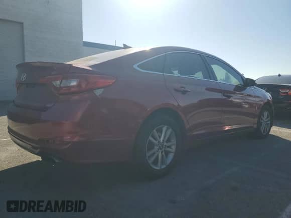 2016 Hyundai Sonata SE with VIN 5NPE24AF0GH362191, listed as a Copart auction lot 82714985 with 151,720 mi miles and Salvage title. Bid and sale history available at DreamBid. Image 3.