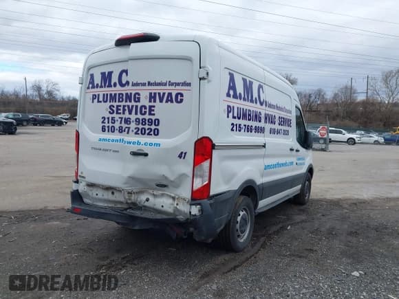 ✅ 2018 Ford Transit • VIN: 1FTYR1CM6JKB49306 • Lot: 41695457. Listed on IAAI with 121,124 mi. Free auction sales archive from the USA and detailed vehicle history report at DreamBid. Image 6.