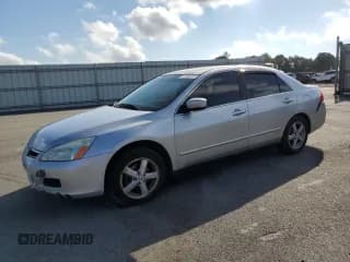 ✅ 2006 Honda Accord LX • VIN: 1HGCM55416A168499 • Lot: 71534315. Wystawiony na Copart z przebiegiem Nie podano. Bezpłatny archiwum sprzedaży aukcyjnych z USA i szczegółowy raport historii pojazdu na DreamBid. Zdjęcie 1.