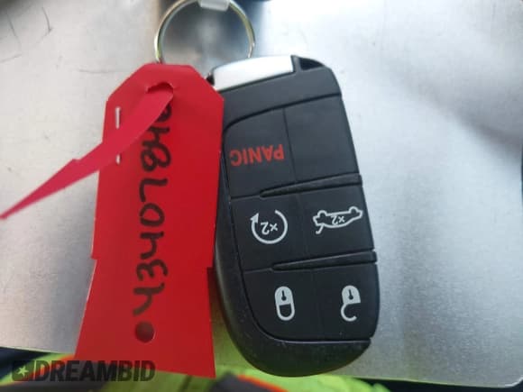 ✅ 2015 Dodge Challenger SXT Plus • VIN: 2C3CDZBGXFH700231 • Lot: 43407846. Wystawiony na IAAI z przebiegiem 129 305 mil. Bezpłatny archiwum sprzedaży aukcyjnych z USA i szczegółowy raport historii pojazdu na DreamBid. Zdjęcie 11.