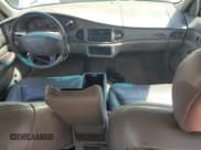 ✅ 2000 Buick Century Limited • VIN: 2G4WY55J3Y1217197 • Lot: 61830935. Wystawiony na Copart z przebiegiem 229 359 mil. Bezpłatny archiwum sprzedaży aukcyjnych z USA i szczegółowy raport historii pojazdu na DreamBid. Zdjęcie 8.