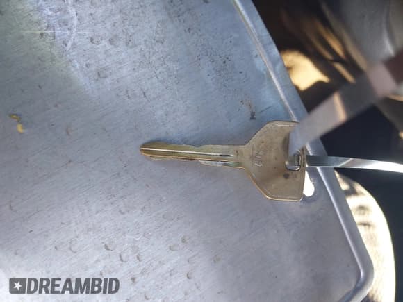 ✅ 1999 Dodge Dakota SLT • VIN: 1B7GL22Y9XS307637 • Lot: 43460284. Wystawiony na IAAI z przebiegiem 321 999 mil. Bezpłatny archiwum sprzedaży aukcyjnych z USA i szczegółowy raport historii pojazdu na DreamBid. Zdjęcie 11.