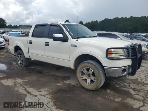✅ 2007 Ford F-150 XLT • VIN: 1FTPW14V67FB44197 • Lot: 66032185. Wystawiony na Copart z przebiegiem 290 255 mil. Bezpłatny archiwum sprzedaży aukcyjnych z USA i szczegółowy raport historii pojazdu na DreamBid. Zdjęcie 4.