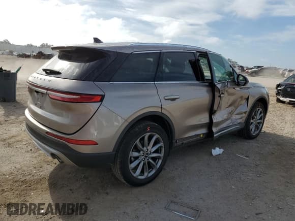 ✅ 2020 Lincoln Corsair Standard • VIN: 5LMCJ1C90LUL28194 • Lot: 70949373. Wystawiony na Copart z przebiegiem 44 195 mil. Bezpłatny archiwum sprzedaży aukcyjnych z USA i szczegółowy raport historii pojazdu na DreamBid. Zdjęcie 3.