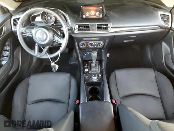 ✅ 2018 Mazda 3 Sport • VIN: 3MZBN1K79JM175370 • Lot: 89872935. Wystawiony na Copart z przebiegiem 116 018 mil. Bezpłatny archiwum sprzedaży aukcyjnych z USA i szczegółowy raport historii pojazdu na DreamBid. Zdjęcie 8.