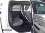 2017 Ram 1500 SLT с VIN 1C6RR7LT1HS693955, выставлен на аукционе IAAI как лот 41787927 с пробегом 97 111 миль миль и . История ставок и продаж доступна на DreamBid. Изображение 8.