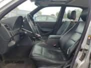 ✅ 1999 Mercedes-Benz C 230/260/280/320 • VIN: WDBHA29G9XA762824 • Lot: 71302034. Wystawiony na Copart z przebiegiem Nie podano. Bezpłatny archiwum sprzedaży aukcyjnych z USA i szczegółowy raport historii pojazdu na DreamBid. Zdjęcie 7.