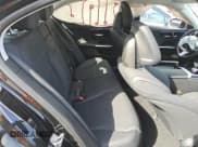 ✅ 2025 Mercedes-Benz C 300 • VIN: W1KAF4GB7SR250941 • Lot: 47993515. Wystawiony na Copart z przebiegiem Nie podano. Bezpłatny archiwum sprzedaży aukcyjnych z USA i szczegółowy raport historii pojazdu na DreamBid. Zdjęcie 10.