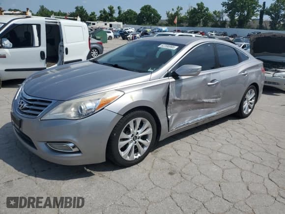 ✅ 2012 Hyundai Azera • VIN: KMHFG4JG0CA170362 • Лот: 62398995. Опубликован ранее на Copart с пробегом 146 985 миль. Бесплатный доступ к архиву аукционных продаж из США и подробный отчёт об истории автомобиля на DreamBid. Изображение 1.