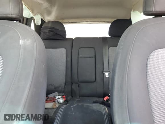 ✅ 2014 Chevrolet Captiva Sport LS • VIN: 3GNAL2EK1ES598642 • Lot: 49858705. Wystawiony na Copart z przebiegiem 199 991 mil. Bezpłatny archiwum sprzedaży aukcyjnych z USA i szczegółowy raport historii pojazdu na DreamBid. Zdjęcie 10.