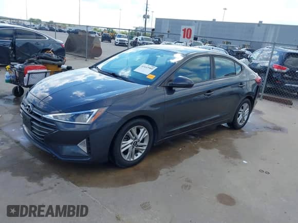 2020 Hyundai Elantra SEL с VIN 5NPD84LFXLH557572, выставлен на аукционе IAAI как лот 43443960 с пробегом 76 831 миль миль и . История ставок и продаж доступна на DreamBid. Изображение 17.