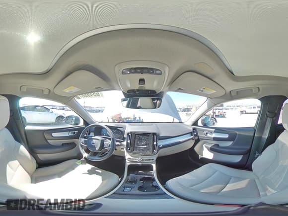 ✅ 2019 Volvo XC40 Momentum • VIN: YV4162UK7K2046746 • Lot: 65488873. Listed on Copart with 28,100 mi. Free auction sales archive from the USA and detailed vehicle history report at DreamBid. Image 14.