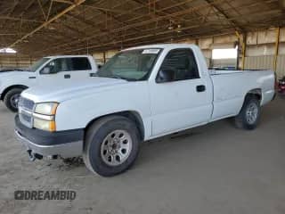 2005 Chevrolet Silverado 1500 Work Truck с VIN 1GCEC14X35Z116080, выставлен на аукционе Copart как лот 57108695 с пробегом 120 944 миль миль и Списание • Salvage title. История ставок и продаж доступна на DreamBid. Изображение 1.