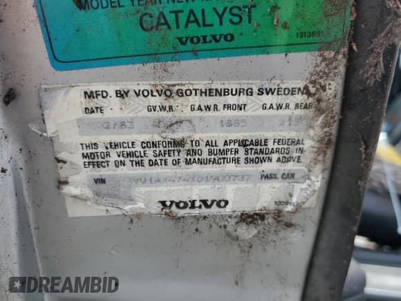 ✅ 1984 Volvo 200 • VIN: YV1AX4747E2035947 • Lot: 46527665. Wystawiony na Copart z przebiegiem 307 092 mil. Bezpłatny archiwum sprzedaży aukcyjnych z USA i szczegółowy raport historii pojazdu na DreamBid. Zdjęcie 12.