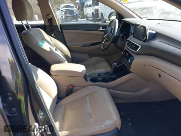 2020 Hyundai Tucson SEL с VIN KM8J33AL1LU154733, выставлен на аукционе IAAI как лот 41499825 с пробегом 146 468 миль миль и . История ставок и продаж доступна на DreamBid. Изображение 5.