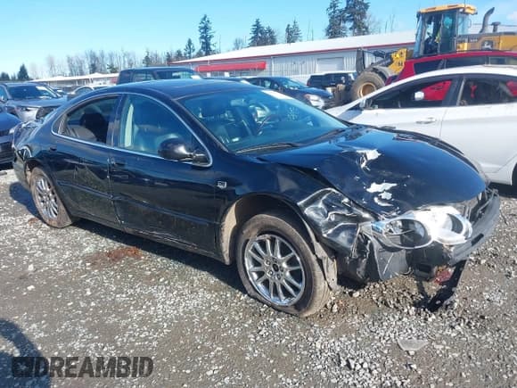 ✅ 2002 Chrysler 300M M • VIN: 2C3HE66G22H155440 • Lot: 41517230. Wystawiony na IAAI z przebiegiem 144 269 mil. Bezpłatny archiwum sprzedaży aukcyjnych z USA i szczegółowy raport historii pojazdu na DreamBid. Zdjęcie 1.