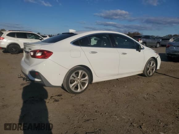 ✅ 2016 Chevrolet Cruze Premier • VIN: 1G1BG5SM9G7290993 • Lot: 89860365. Wystawiony na Copart z przebiegiem 136 118 mil. Bezpłatny archiwum sprzedaży aukcyjnych z USA i szczegółowy raport historii pojazdu na DreamBid. Zdjęcie 3.
