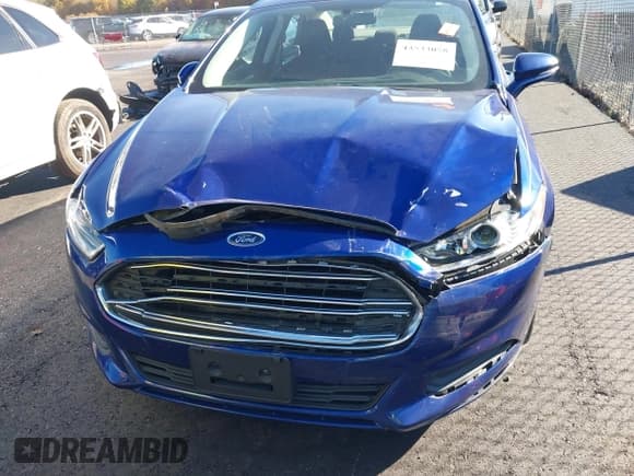✅ 2016 Ford Fusion SE • VIN: 3FA6P0H75GR276908 • Lot: 43533058. Wystawiony na IAAI z przebiegiem 86 814 mil. Bezpłatny archiwum sprzedaży aukcyjnych z USA i szczegółowy raport historii pojazdu na DreamBid. Zdjęcie 6.