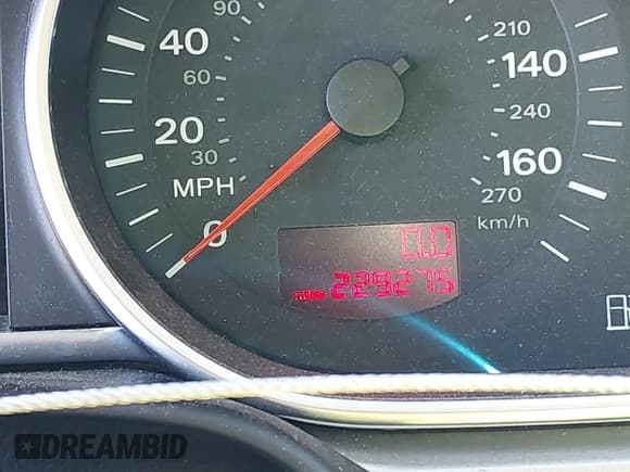 ✅ 2008 Audi Q7 Premium • VIN: WA1EV74L88D040698 • Lot: 41824944. Wystawiony na IAAI z przebiegiem 229 275 mil. Bezpłatny archiwum sprzedaży aukcyjnych z USA i szczegółowy raport historii pojazdu na DreamBid. Zdjęcie 6.