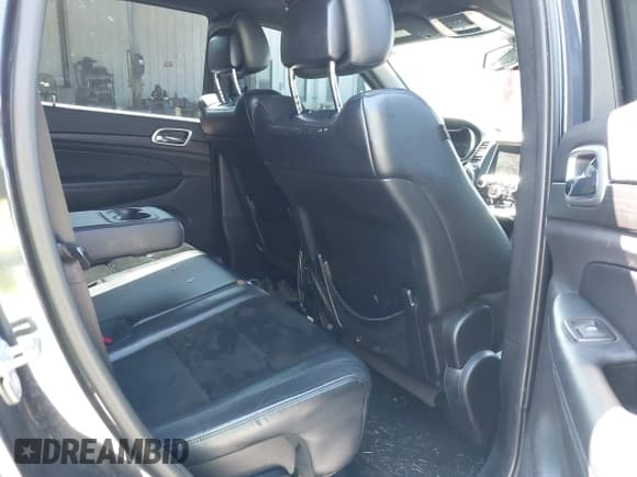 ✅ 2015 Jeep Grand Cherokee Altitude • VIN: 1C4RJEAG9FC957179 • Лот: 43179347. Опубликован ранее на IAAI с пробегом 150 528 миль. Бесплатный доступ к архиву аукционных продаж из США и подробный отчёт об истории автомобиля на DreamBid. Изображение 8.