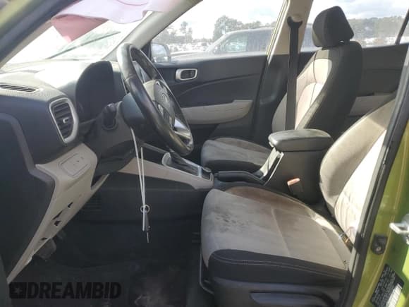 ✅ 2021 Hyundai Venue SEL • VIN: KMHRC8A39MU073092 • Lot: 76477964. Listed on Copart with 99,327 mi. Free auction sales archive from the USA and detailed vehicle history report at DreamBid. Image 7.