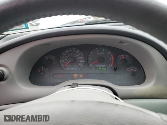 ✅ 2004 Ford Mustang Deluxe • VIN: 1FAFP44614F132706 • Лот: 80920275. Опубликован ранее на Copart с пробегом 137 564 миль. Бесплатный доступ к архиву аукционных продаж из США и подробный отчёт об истории автомобиля на DreamBid. Изображение 9.