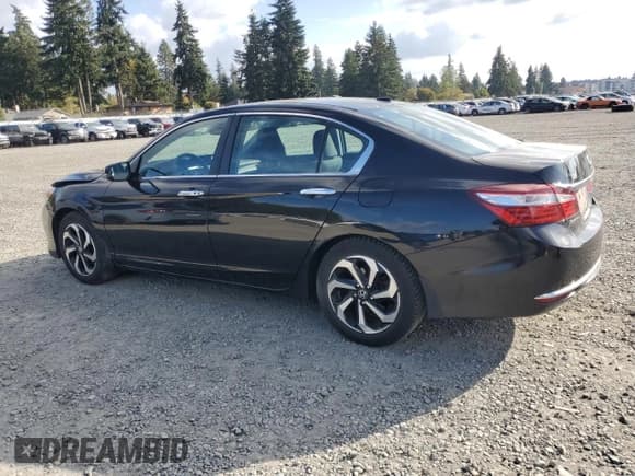 ✅ 2016 Honda Accord EX • VIN: 1HGCR2F05GA037024 • Lot: 87308585. Wystawiony na Copart z przebiegiem 137 170 mil. Bezpłatny archiwum sprzedaży aukcyjnych z USA i szczegółowy raport historii pojazdu na DreamBid. Zdjęcie 2.