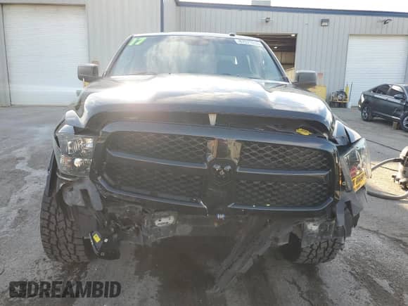 2017 Ram 1500 Express z VIN 3C6RR7KT9HG637366, wystawiony jako Copart lot #87071235 z przebiegiem 125 189 mil mil oraz Szkoda całkowita • Salvage title. Historia ofert i sprzedaży dostępna na DreamBid. Obrazek 5.