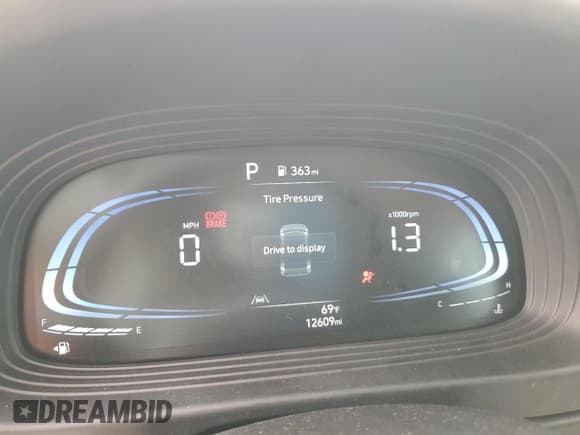 ✅ 2024 Hyundai Venue SEL • VIN: KMHRC8A36RU326800 • Lot: 45751855. Listed on Copart with 12,609 mi. Free auction sales archive from the USA and detailed vehicle history report at DreamBid. Image 9.