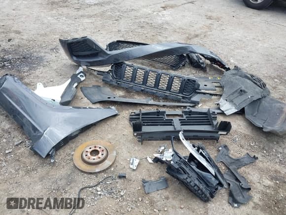 ✅ 2024 Jeep Grand Cherokee Laredo • VIN: 1C4RJHAG9RC156516 • Lot: 42696155. Listed on IAAI with 7,692 mi. Free auction sales archive from the USA and detailed vehicle history report at DreamBid. Image 12.